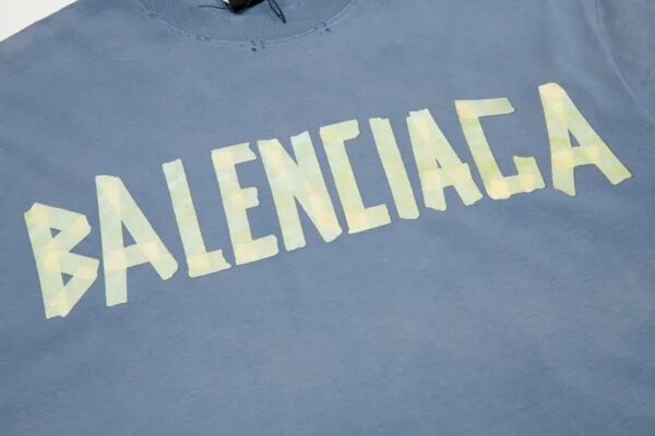 T-SHIRT BALENCIAGA - Image 4