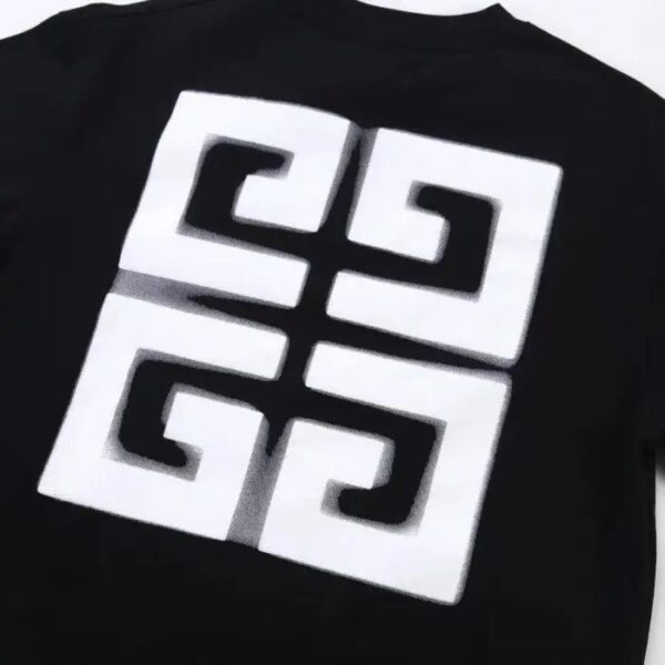 T-SHIRT GIVENCHY - Image 6