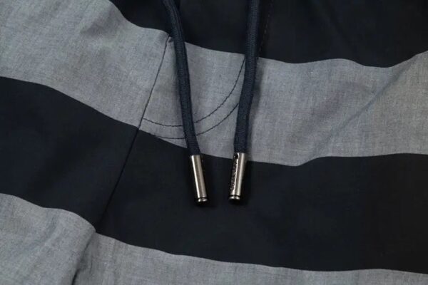 BURBERRY SHORT - Image 4