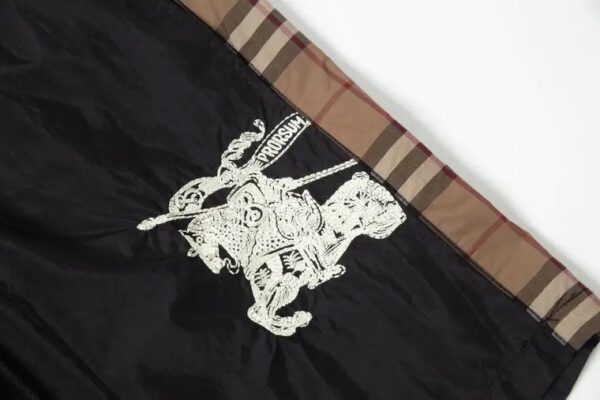 BURBERRY SHORT - Image 3