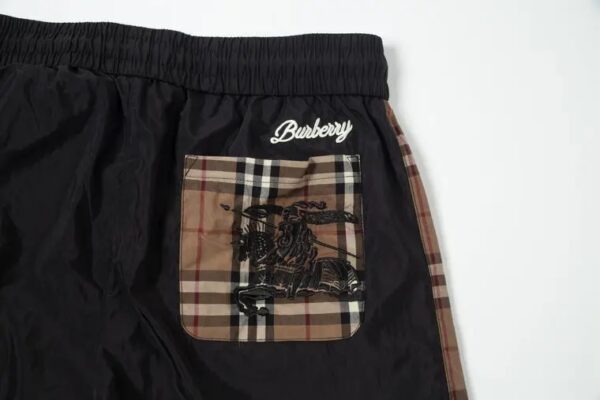 BURBERRY SHORT - Image 5