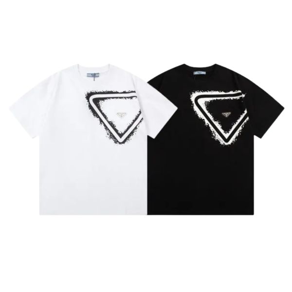 PRADA T-SHIRT