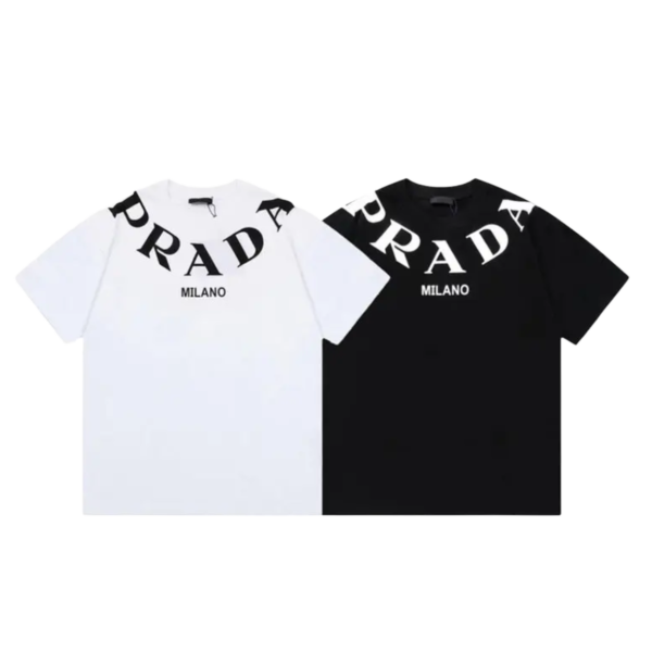PRADA T-SHIRT