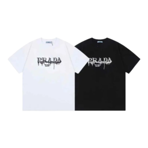 PRADA T-SHIRT