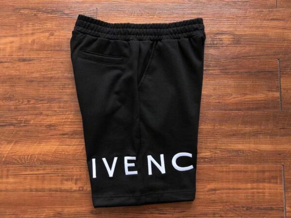 GIVENCHY SHORTS - Image 4