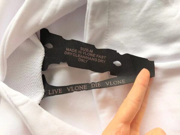 VLONE HOODIE - Image 3
