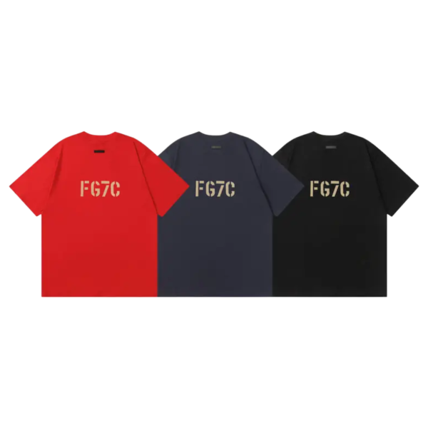 ESSENTIALS T-SHIRT