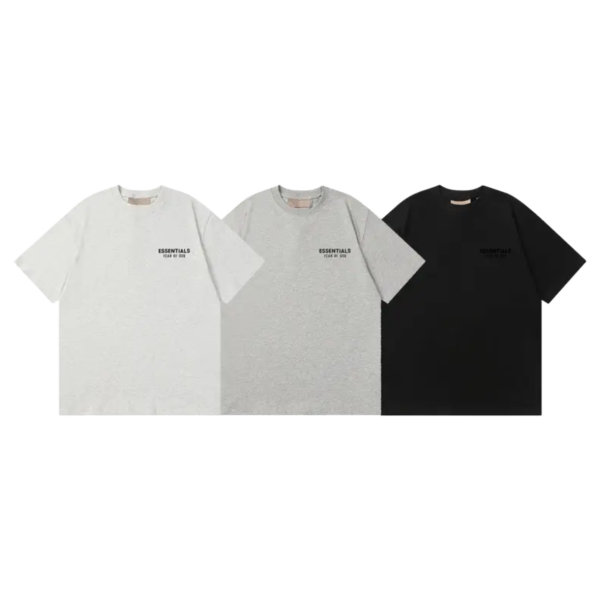 ESSENTIALS T-SHIRT