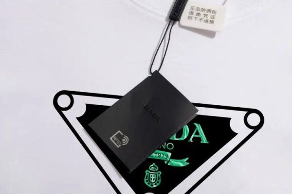 PRADA T-SHIRT - Image 3