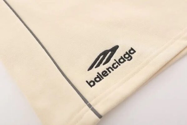 BALENCIAGA SHORTS - Image 2