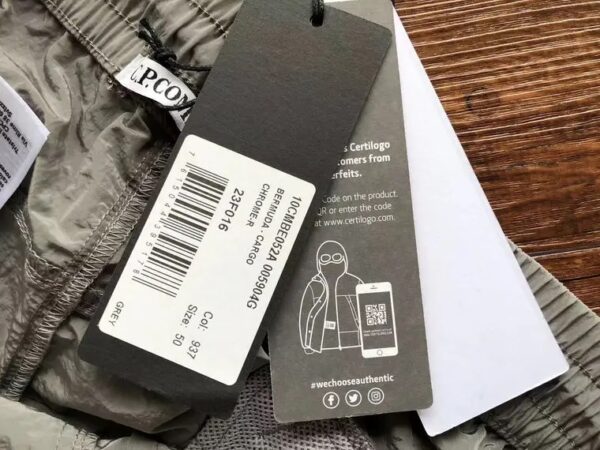 CP COMPANY SHORTS - Image 12