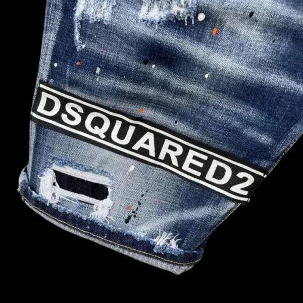 DSQUARED2 SHORTS - Image 3