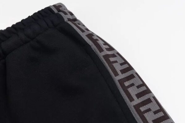 FENDI SHORTS - Image 2