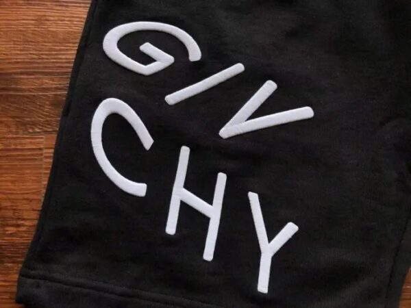 GIVENCHY SHORTS - Image 2