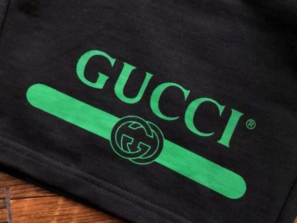 GUCCI SHORTS - Image 3