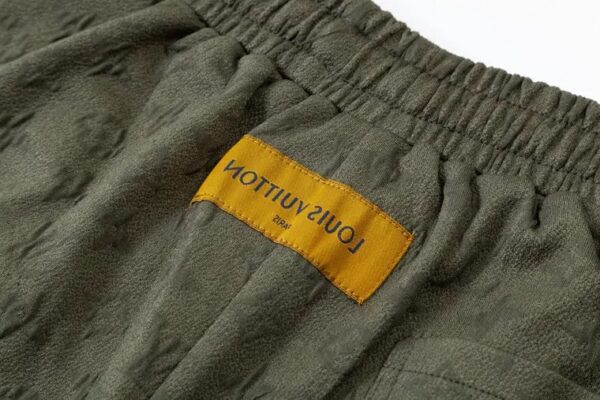 LOUIS VUITTON SHORTS - Image 7