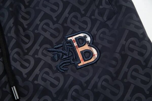 BURBERRY SHORT - Image 5