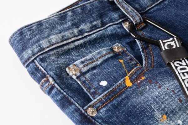 DSQUARED2 SHORTS - Image 4
