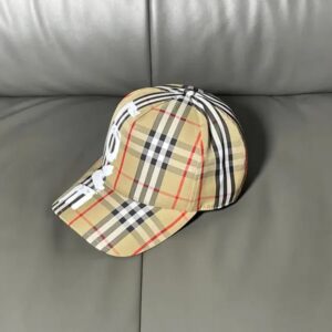 BURBERRY CAP