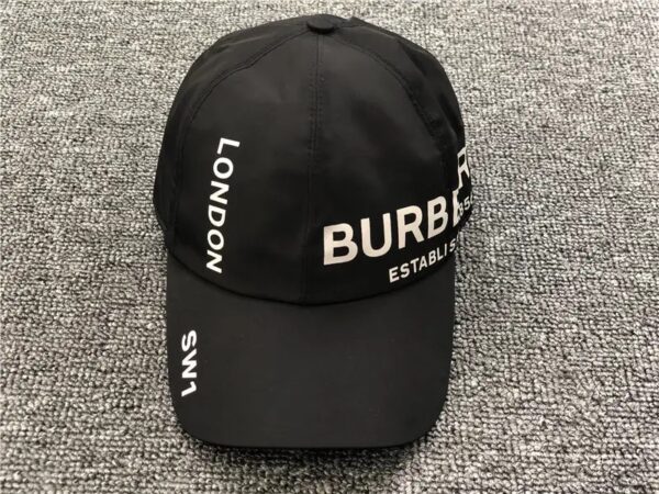 BURBERRY CAP - Image 3