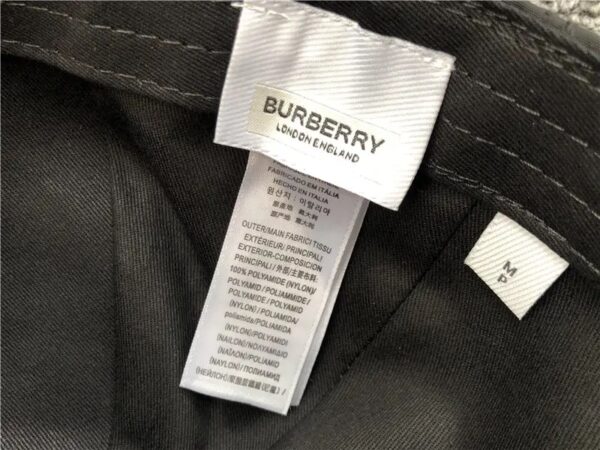 BURBERRY CAP - Image 4