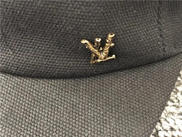 LUIS VUITTON CAP - Image 6
