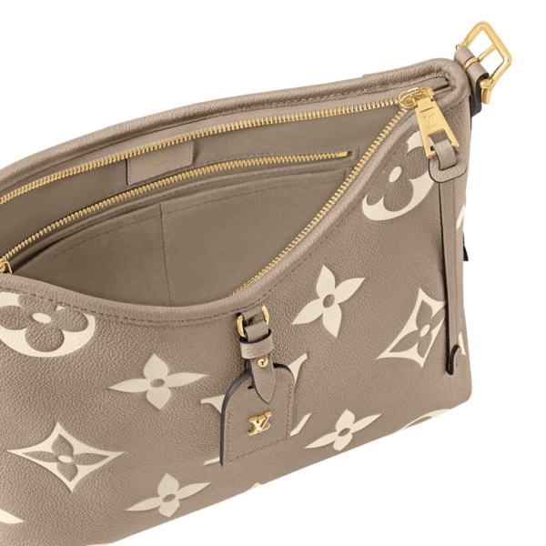 LV VUITTON BAG - Image 5
