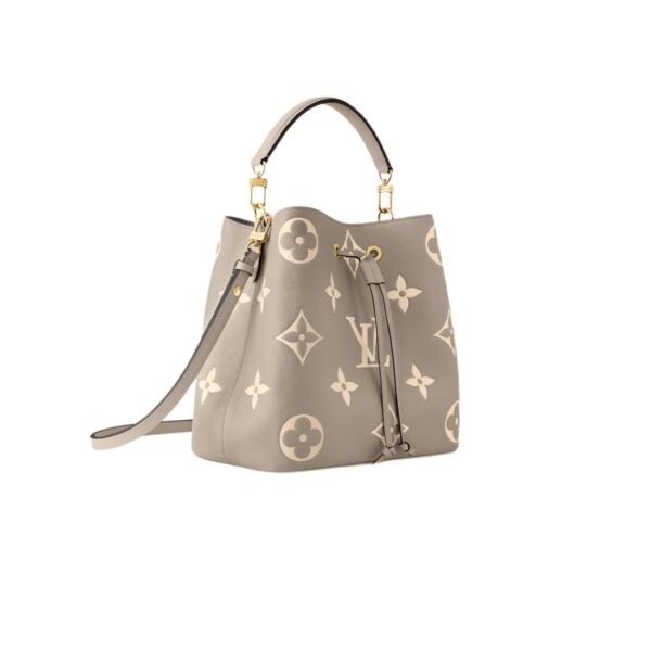 LV VUITTON BAG - Image 2