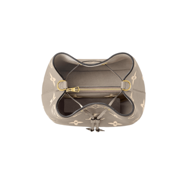 LV VUITTON BAG - Image 3