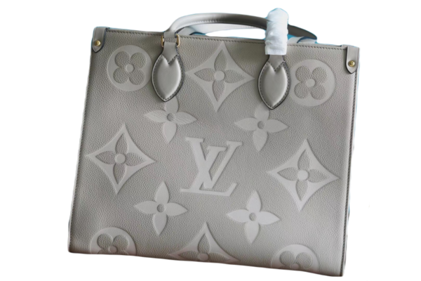 LV VUITTON BAG - Image 2