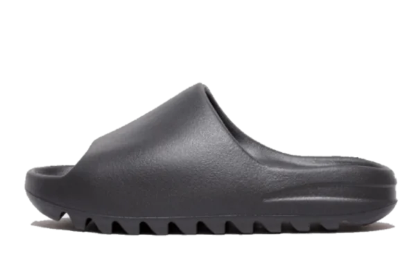YE SLIDES BLACK