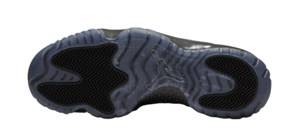 J11 - CAP AND GROWN